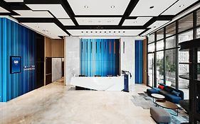 Holiday Inn Express Kaohsiung Love River By Ihg